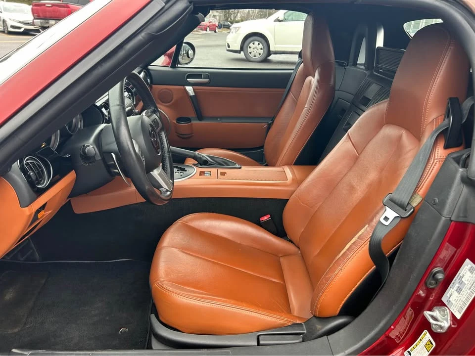 2006 Mazda NC MX-5 Miata - Image 5 of 7