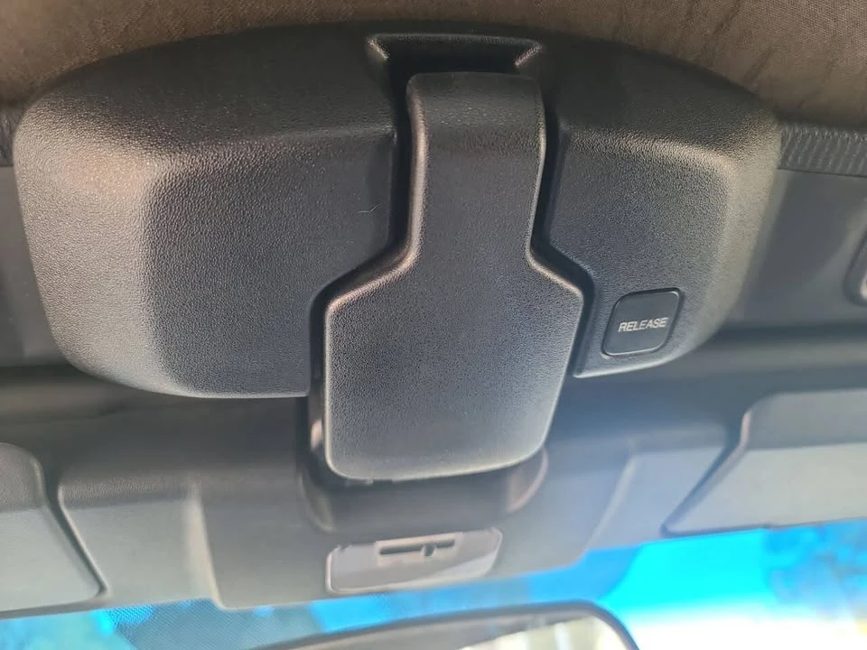 2006 Mazda NC MX-5 Miata - Image 18 of 20
