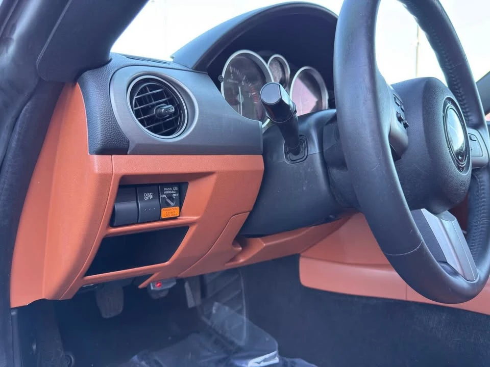 2006 Mazda NC MX-5 Miata - Image 18 of 20