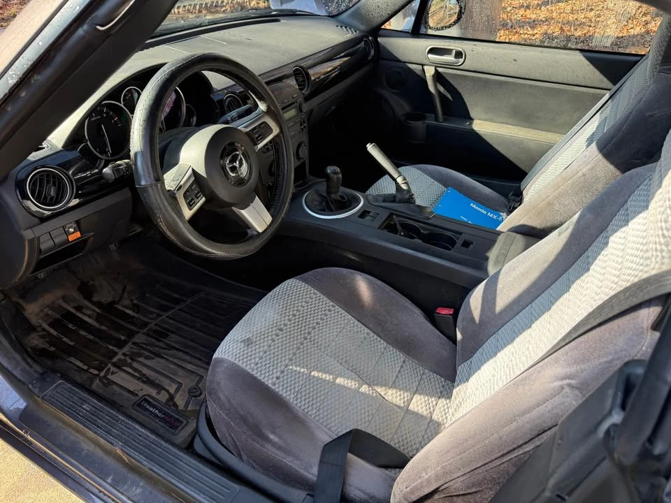 2006 Mazda NC MX-5 Miata - Image 13 of 14