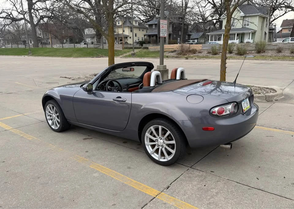2006 Mazda NC MX-5 Miata - Image 9 of 11