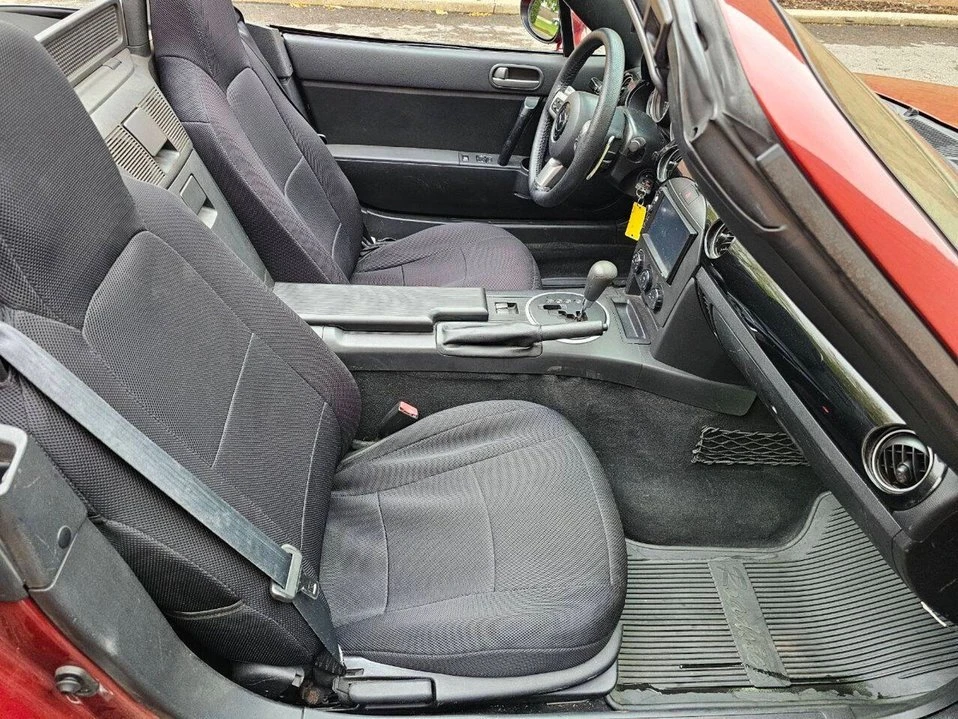 2006 Mazda NC MX-5 Miata - Image 9 of 14
