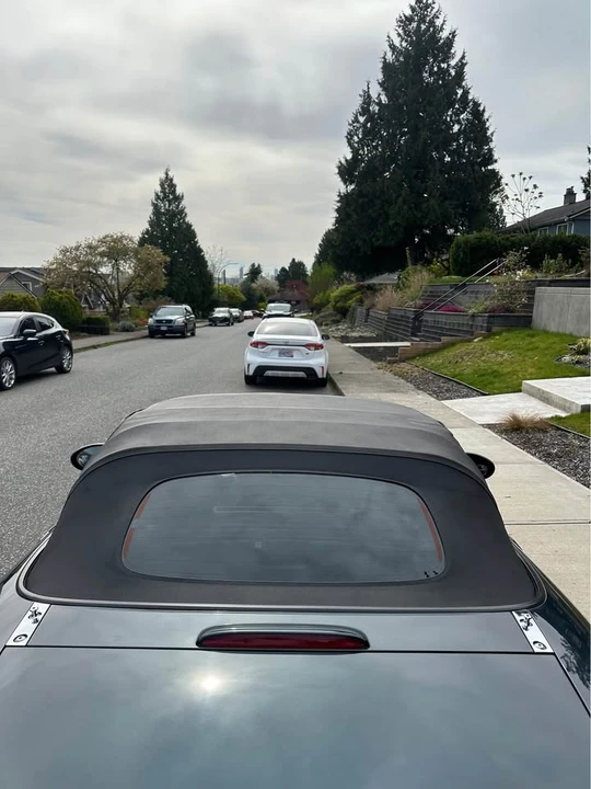 2006 Mazda NC MX-5 Miata - Image 5 of 16