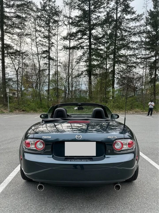 2006 Mazda NC MX-5 Miata - Image 4 of 16
