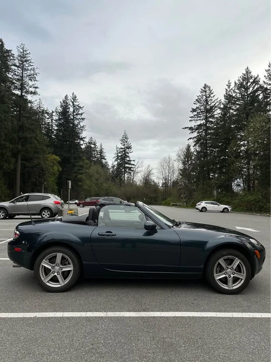 2006 Mazda NC MX-5 Miata - Image 2 of 16
