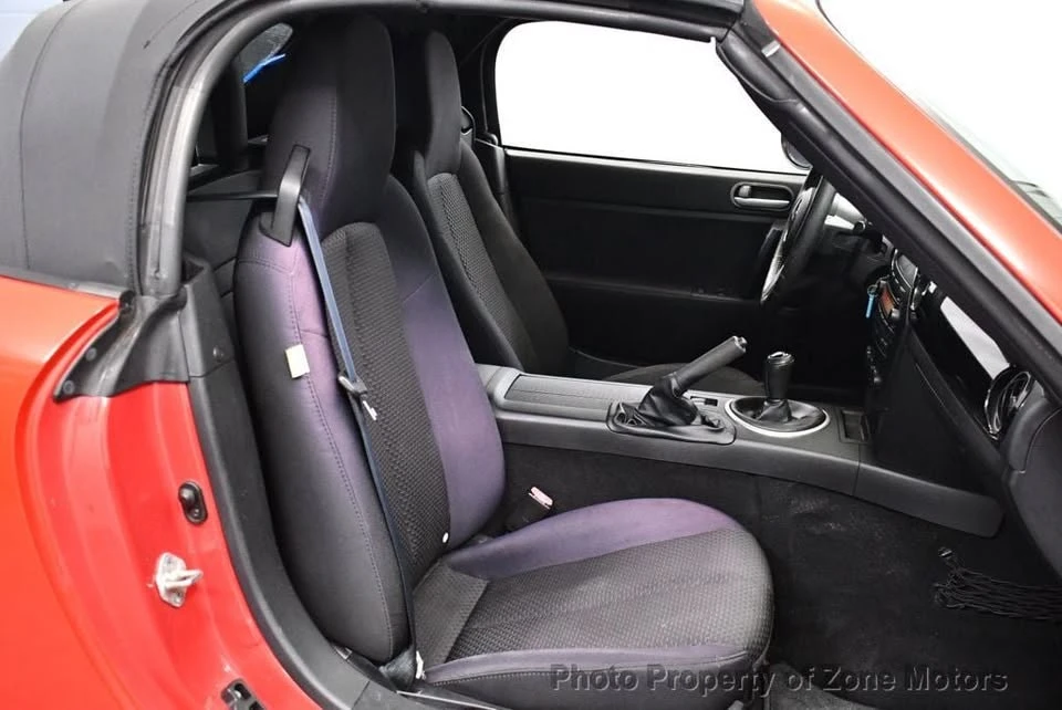 2006 Mazda NC MX-5 Miata - Image 13 of 20