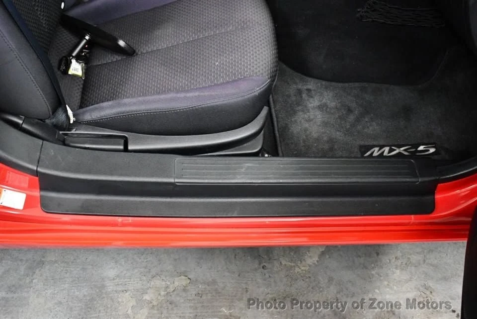 2006 Mazda NC MX-5 Miata - Image 14 of 20