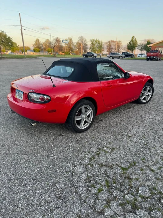 2006 Mazda NC MX-5 Miata - Image 6 of 14