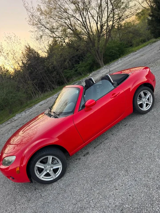 2006 Mazda NC MX-5 Miata - Image 10 of 14
