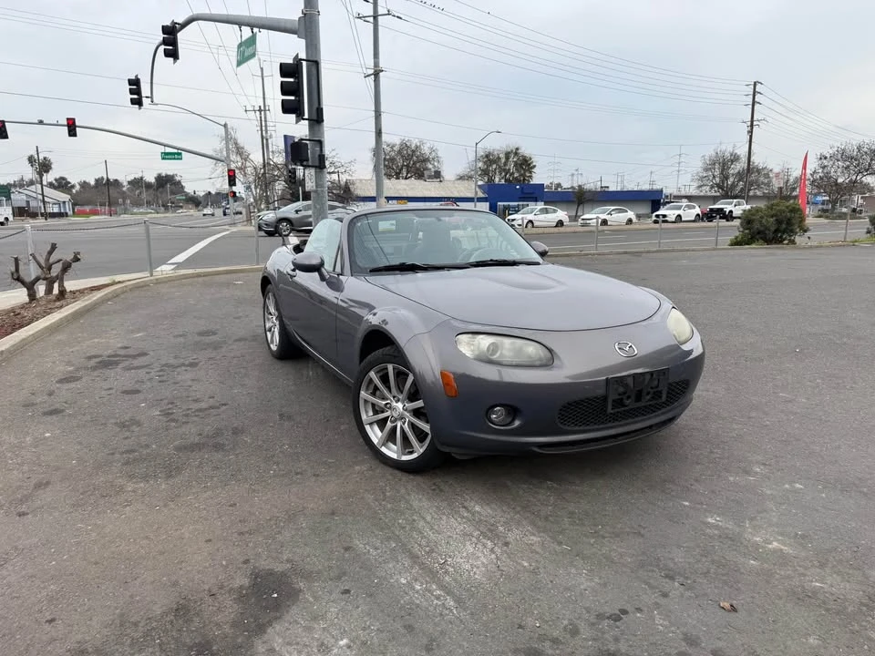 2006 Mazda NC MX-5 Miata - Image 6 of 10