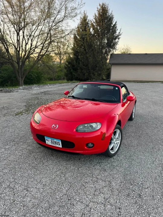 2006 Mazda NC MX-5 Miata - Image 2 of 14