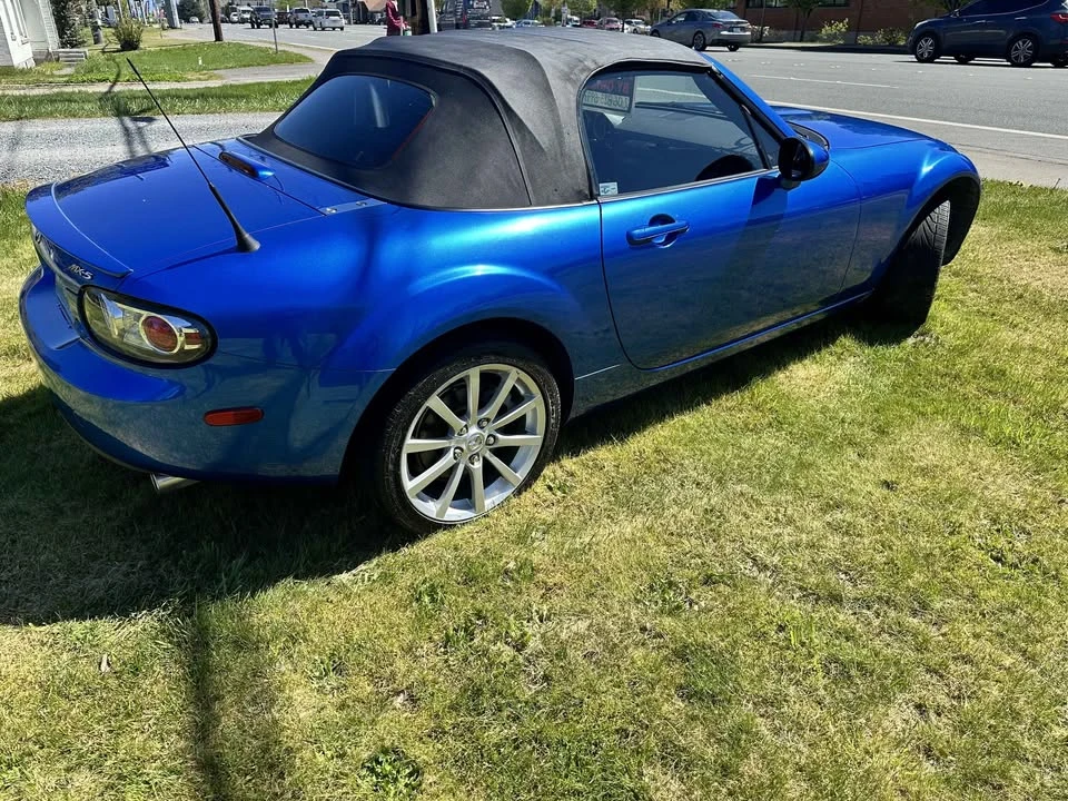2006 Mazda NC MX-5 Miata - Image 3 of 8