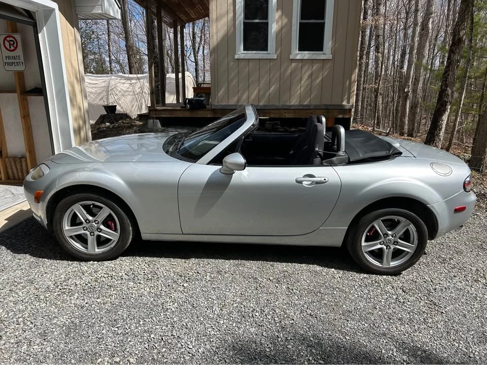 2006 Mazda NC MX-5 Miata - Image 3 of 10