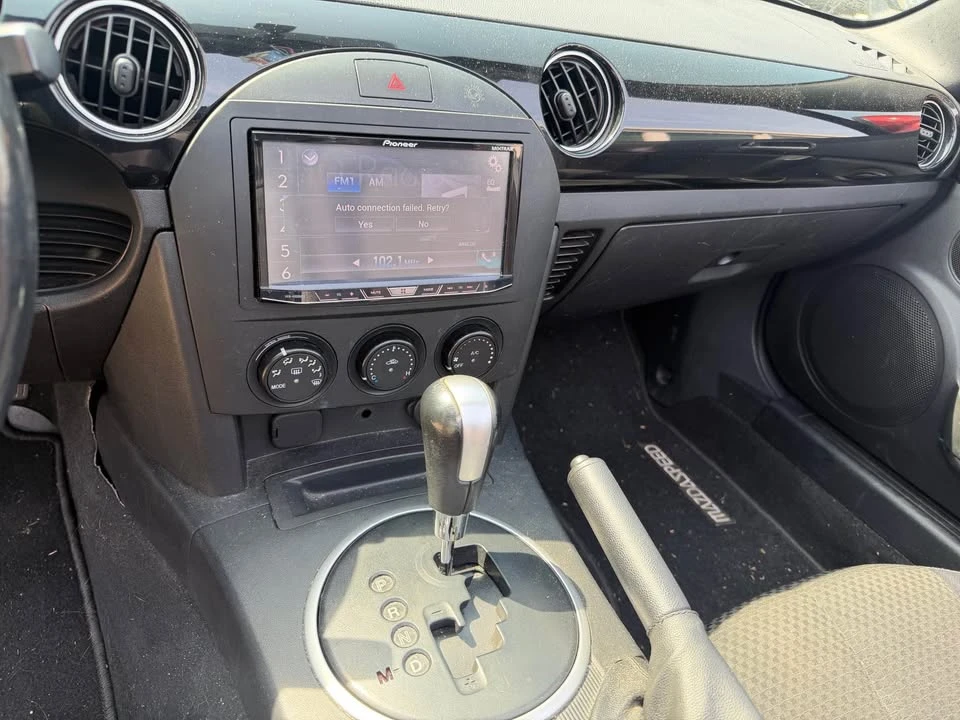2006 Mazda NC MX-5 Miata - Image 5 of 14