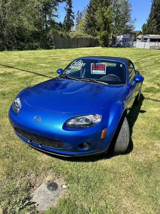 2006 Mazda NC MX-5 Miata - Image 2 of 8