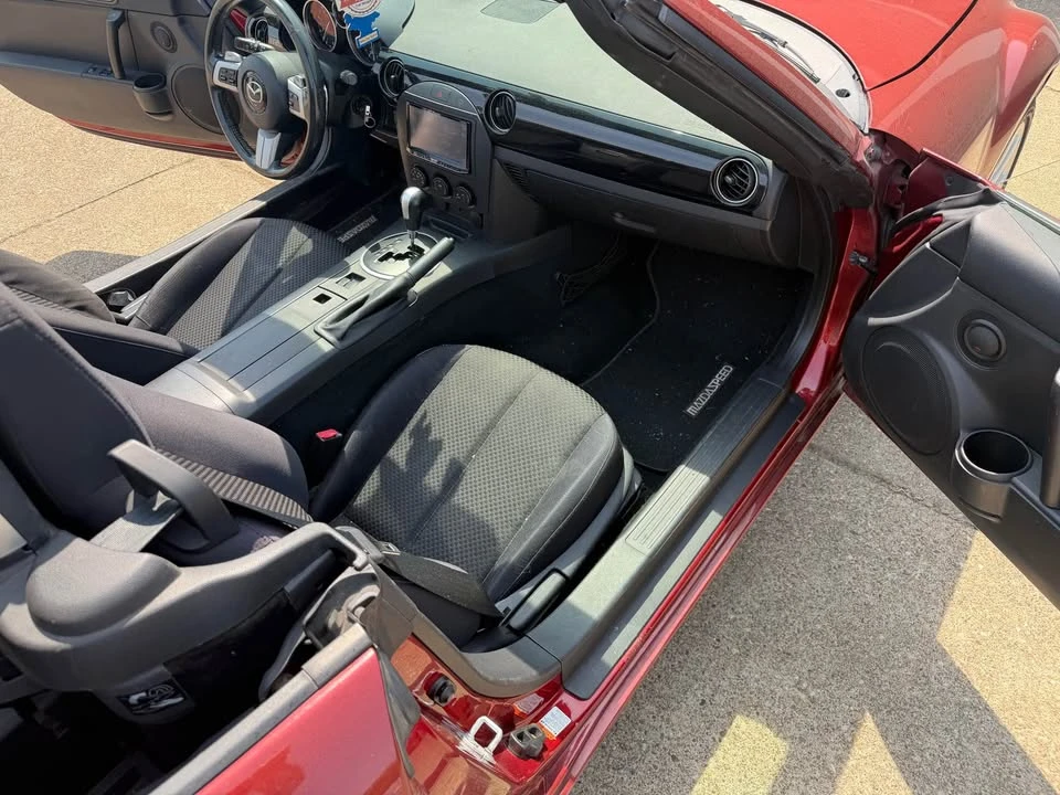 2006 Mazda NC MX-5 Miata - Image 3 of 14