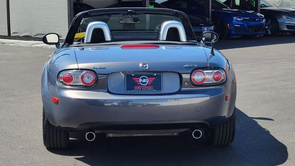 2006 Mazda NC MX-5 Miata - Image 10 of 20