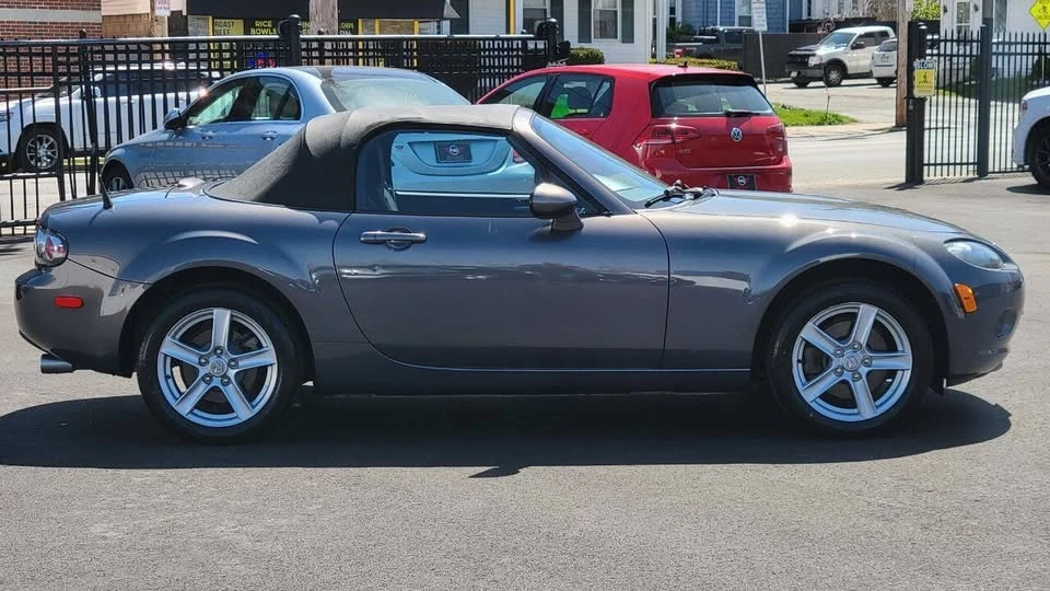 2006 Mazda NC MX-5 Miata - Image 9 of 20
