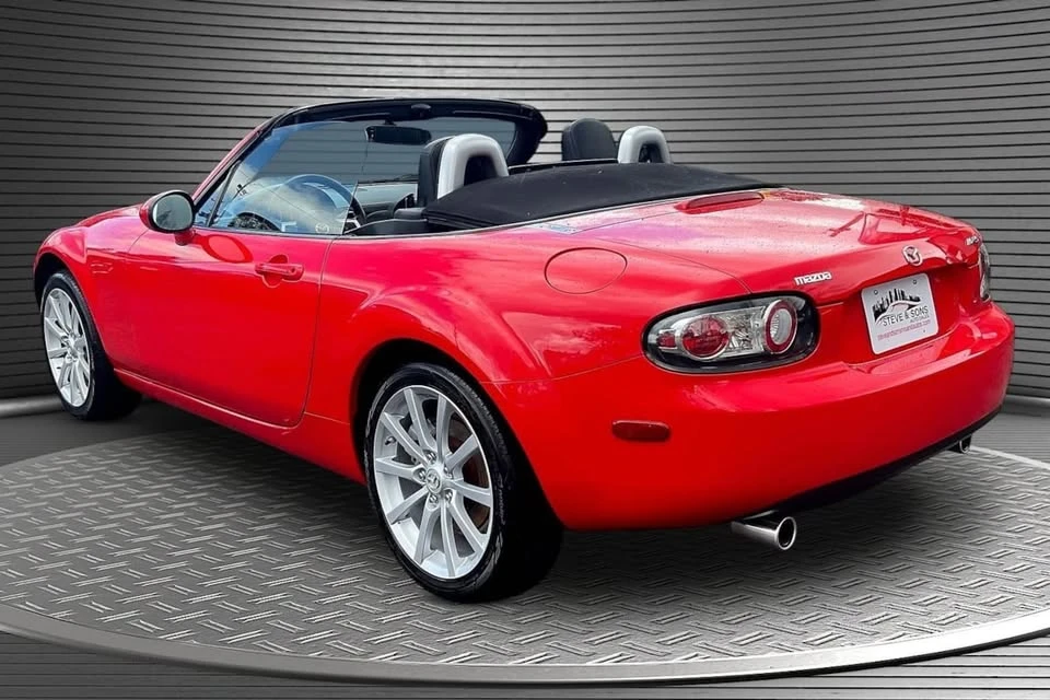 2006 Mazda NC MX-5 Miata - Image 4 of 20