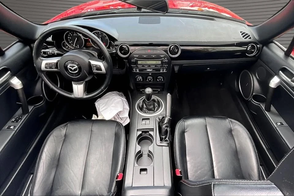 2006 Mazda NC MX-5 Miata - Image 7 of 20