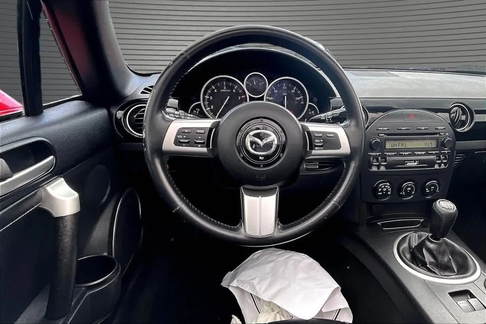 2006 Mazda NC MX-5 Miata - Image 8 of 20