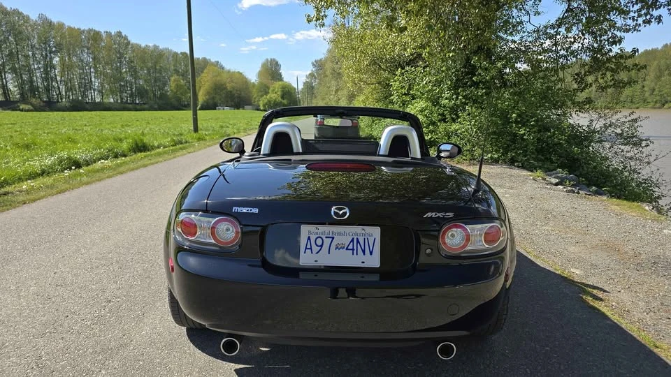 2006 Mazda NC MX-5 Miata - Image 9 of 12