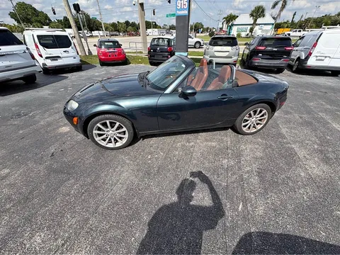 2006 Mazda MX-5 Miata