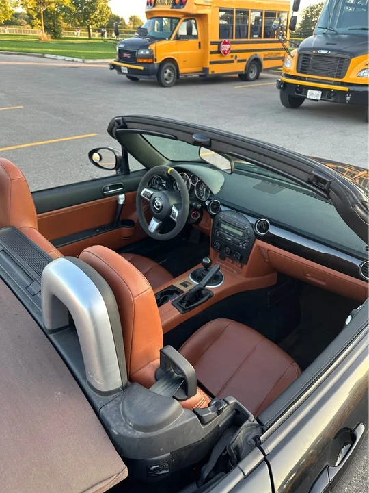 2006 Mazda NC MX-5 Miata - Image 3 of 4
