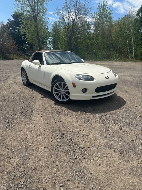 2006 Mazda NC MX-5 Miata - Image 2 of 10