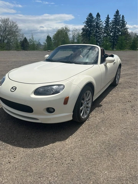 2006 Mazda NC MX-5 Miata - Image 4 of 10