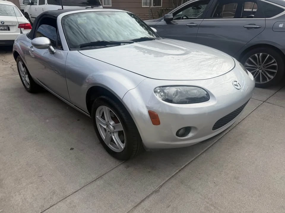 2006 Mazda NC MX-5 Miata - Image 2 of 9