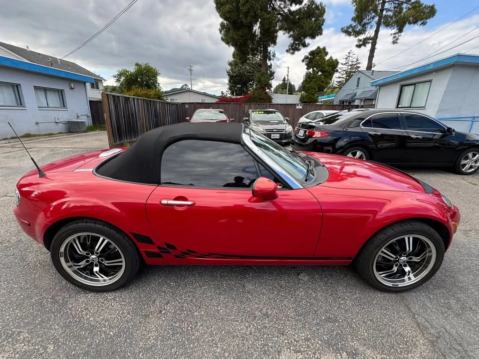 2006 Mazda NC MX-5 Miata - Image 4 of 20