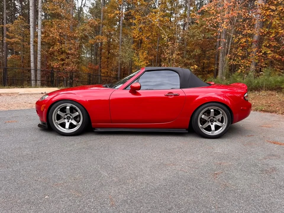 2006 Mazda NC MX-5 Miata - Image 6 of 19