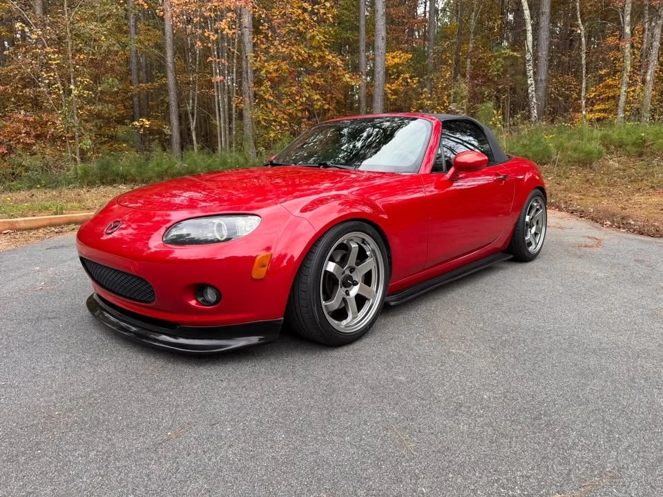 2006 Mazda NC MX-5 Miata - Image 5 of 19