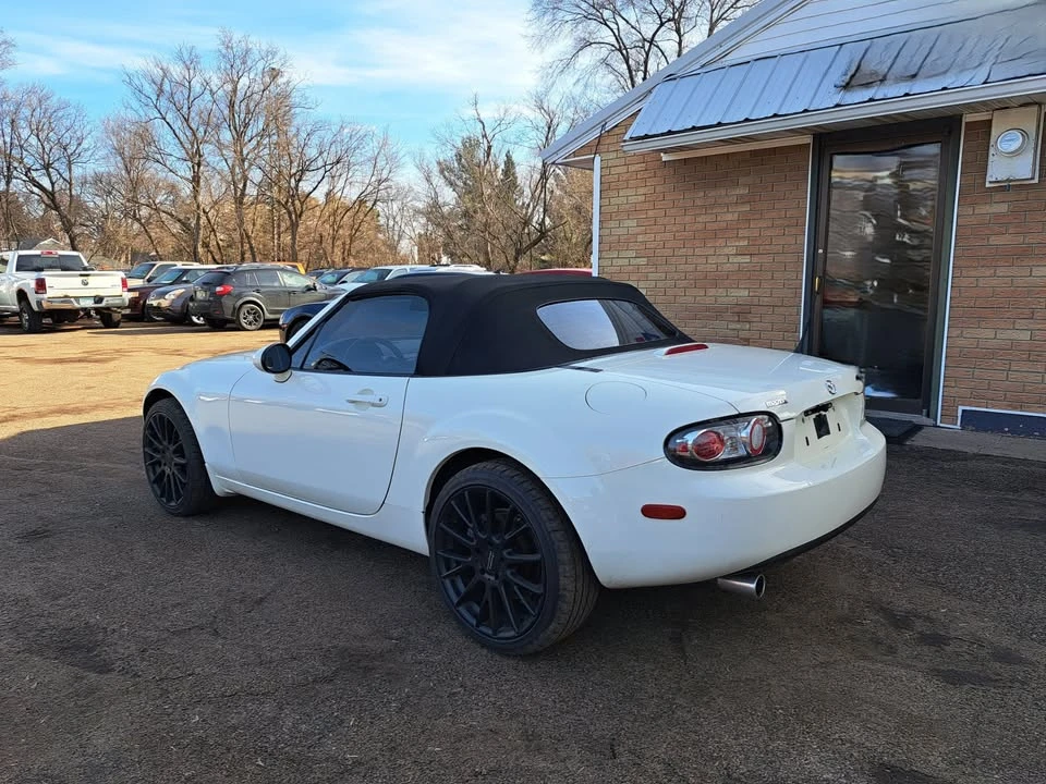 2006 Mazda NC MX-5 Miata - Image 7 of 16