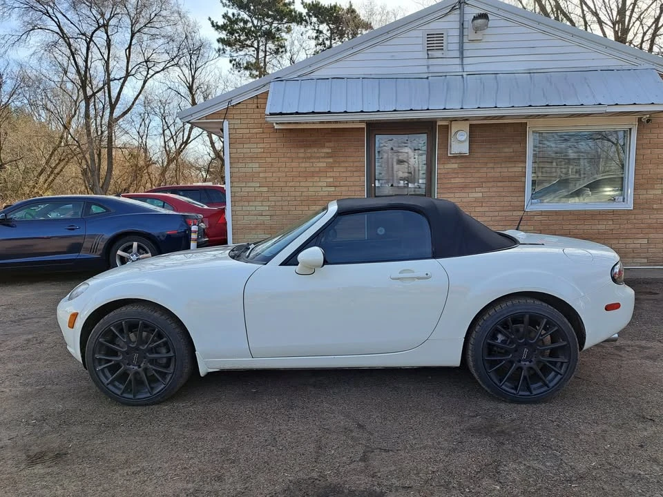 2006 Mazda NC MX-5 Miata - Image 6 of 16