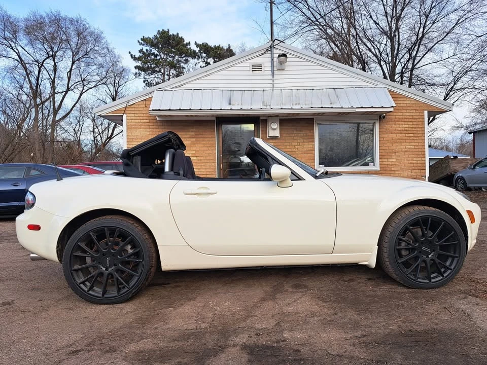2006 Mazda NC MX-5 Miata - Image 3 of 16