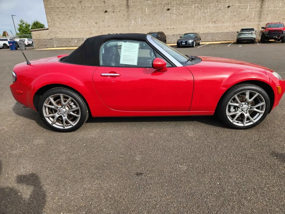 2006 Mazda NC MX-5 Miata - Image 8 of 18