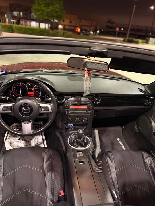 2006 Mazda NC MX-5 Miata - Image 11 of 12