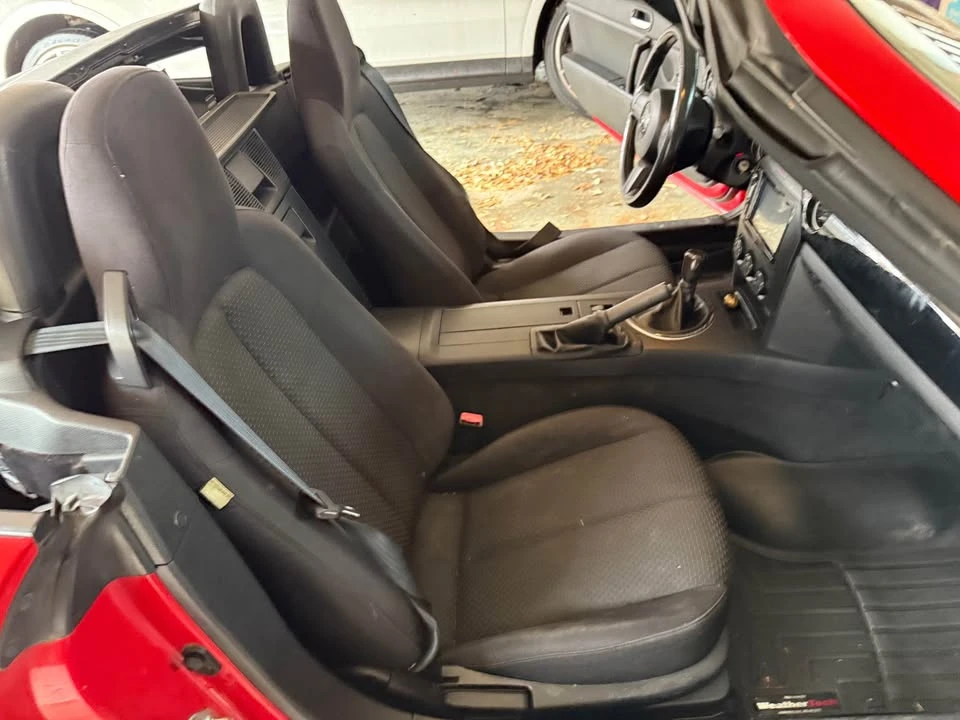 2006 Mazda NC MX-5 Miata - Image 12 of 18