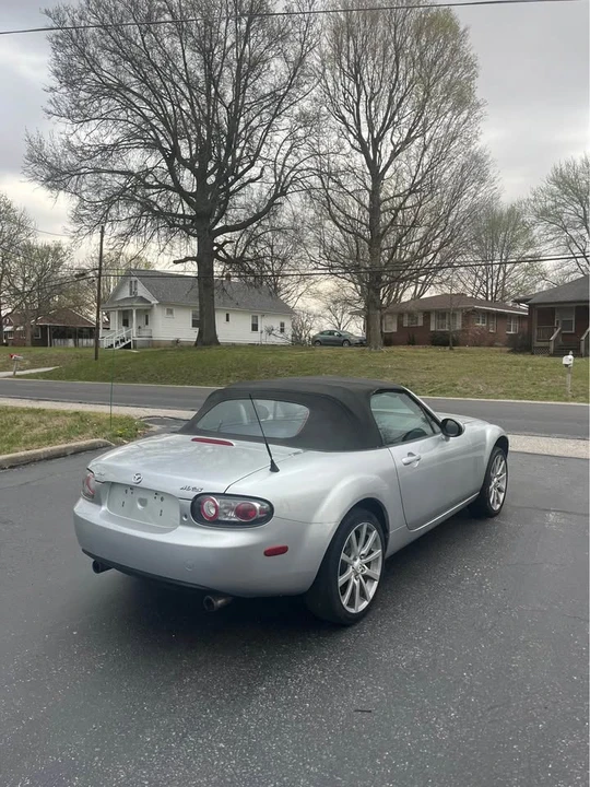 2006 Mazda NC MX-5 Miata - Image 3 of 13
