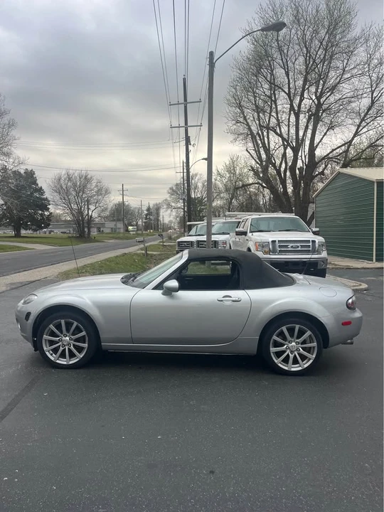 2006 Mazda NC MX-5 Miata - Image 6 of 13