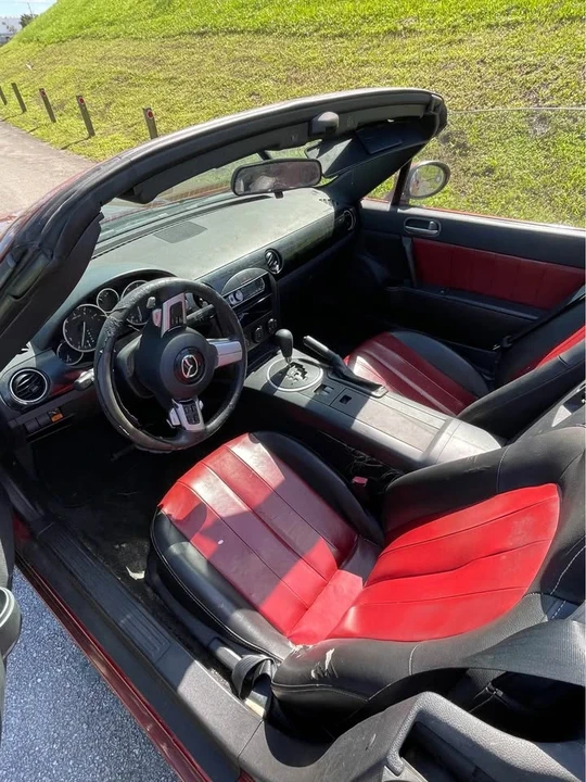 2006 Mazda NC MX-5 Miata - Image 4 of 5