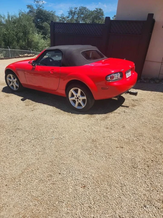 2006 Mazda NC MX-5 Miata - Image 2 of 4
