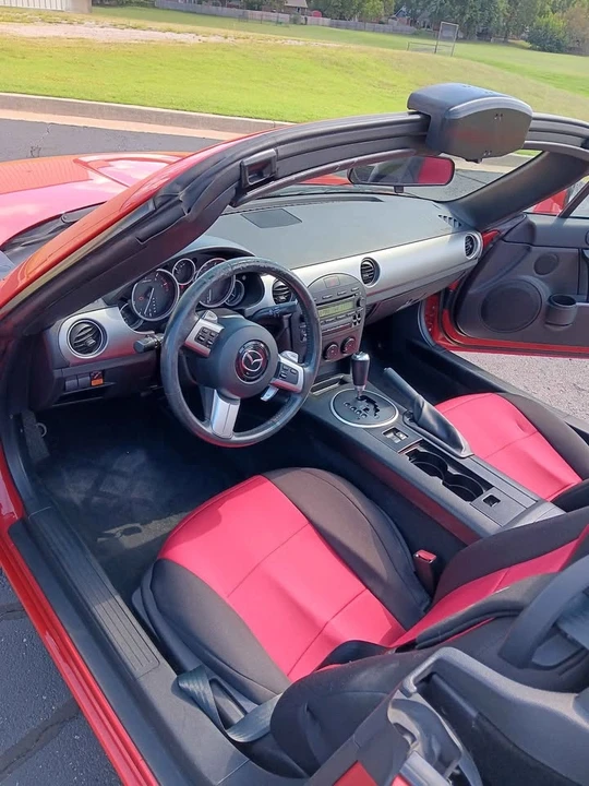 2006 Mazda NC MX-5 Miata - Image 9 of 12
