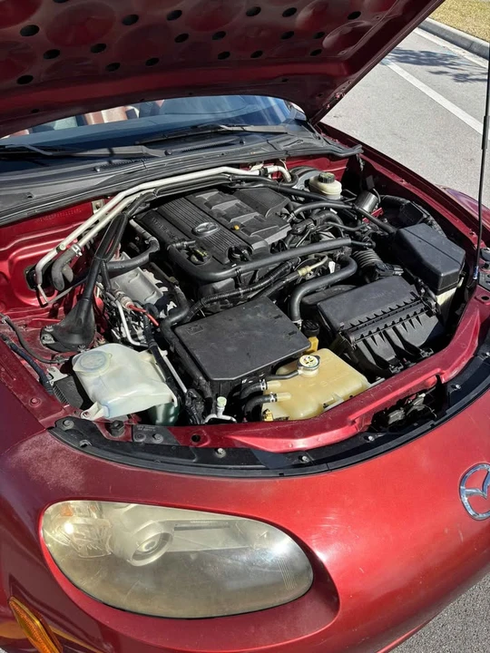 2006 Mazda NC MX-5 Miata - Image 10 of 11