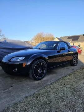 2006 Mazda MX-5 Miata Club Convertible