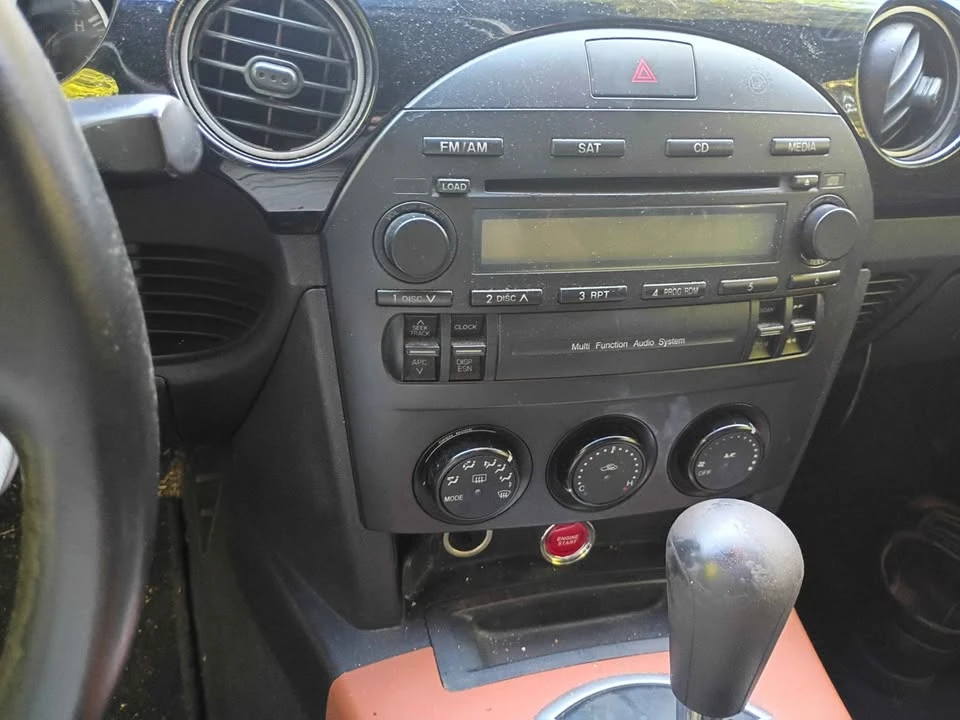 2006 Mazda NC MX-5 Miata - Image 8 of 14