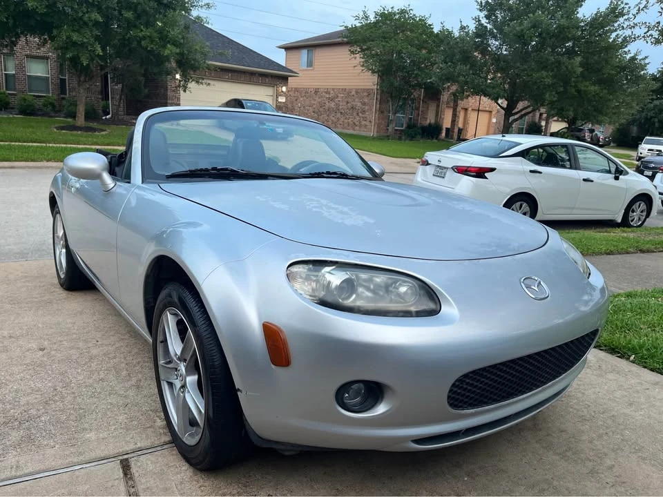 2006 Mazda NC MX-5 Miata - Image 5 of 17