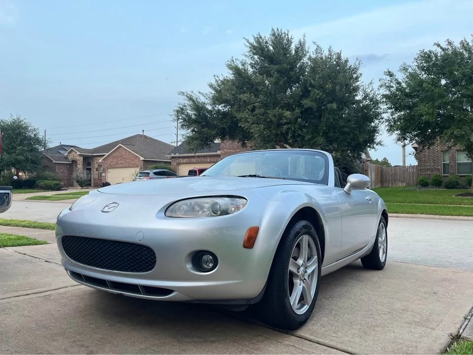 2006 Mazda NC MX-5 Miata - Image 6 of 17
